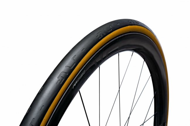 ENVE SES Road Tire TLR havane