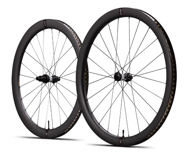 Reserve 42/49 TA Aero Peformance For All Day Rides Wheelset 700c | DT 180 DICUT
