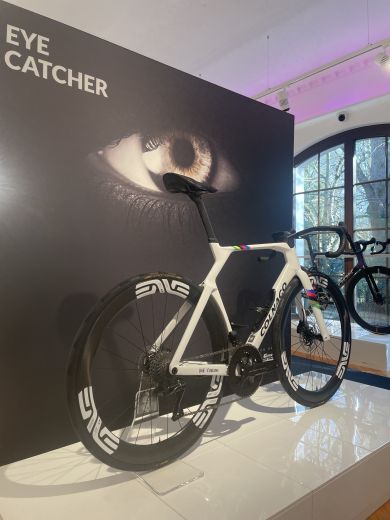 Colnago Y1Rs Shimano Dura Ace Di2 ENVE Carbon-Ti Pogacar Edition white