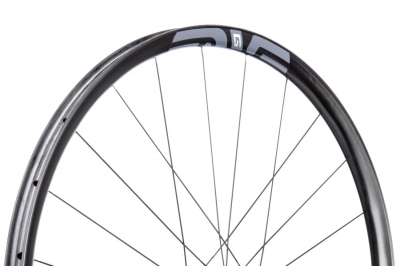 Set di ruote ENVE G23 700C Carbon Clincher ENVE Alloy Disc CL 12/142