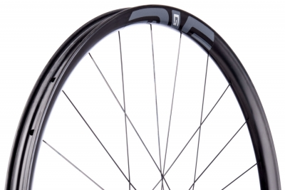 Juego de ruedas ENVE G27 650B Carbon Clincher ENVE Alloy Disc CL 12/142