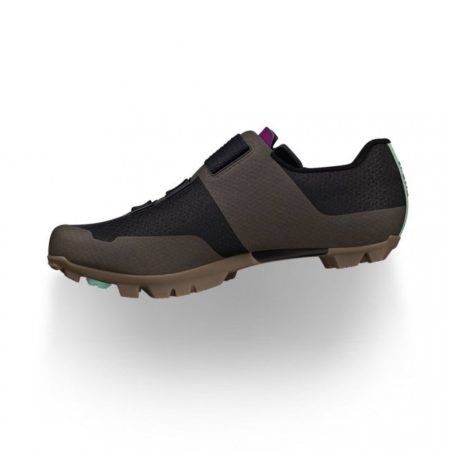 fi'zi:k VENTO FEROX CARBON mud / grape