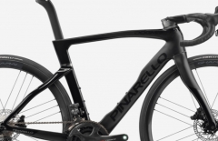 Pinarello Dogma F Disc Rahmenset B615 Black on Black