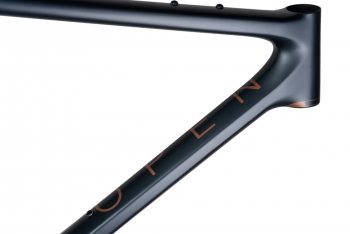 OPENCycle OPEN U.P. GravelPlus Disc Flat Mount frameset Graphite limited Edition
