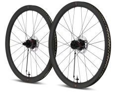 GRAVAA x Reserve 40/44 GR Aero Wheels For Speed On Gravel 700c GRAVAA x Reserve 40/44 GR Aero Wheels For Speed On Gravel 700c