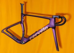 Cervélo Aspero-5 Gravel Disc Rahmenset My26 Black Currant limited Edition