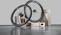 ZIPP 353 NSW Carbon Tubeless Disc Laufradsatz My26