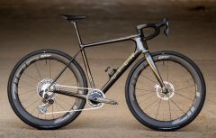 OPENCycle OPEN U.P.PER. 2.0 SRAM Red AXS E1 XPLR 1x13 ZIPP 303 XPLR