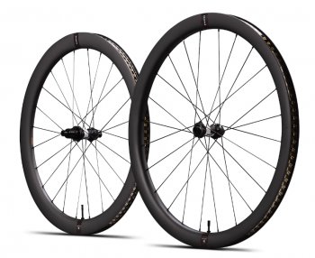 Reserve 42/49 TA Aero Peformance For All Day Rides Wheelset 700c | DT 180 DICUT
